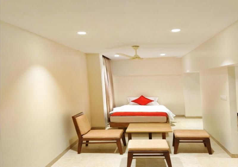 The Paradise Hotel - Luxury Stay Kanchipuram Buitenkant foto